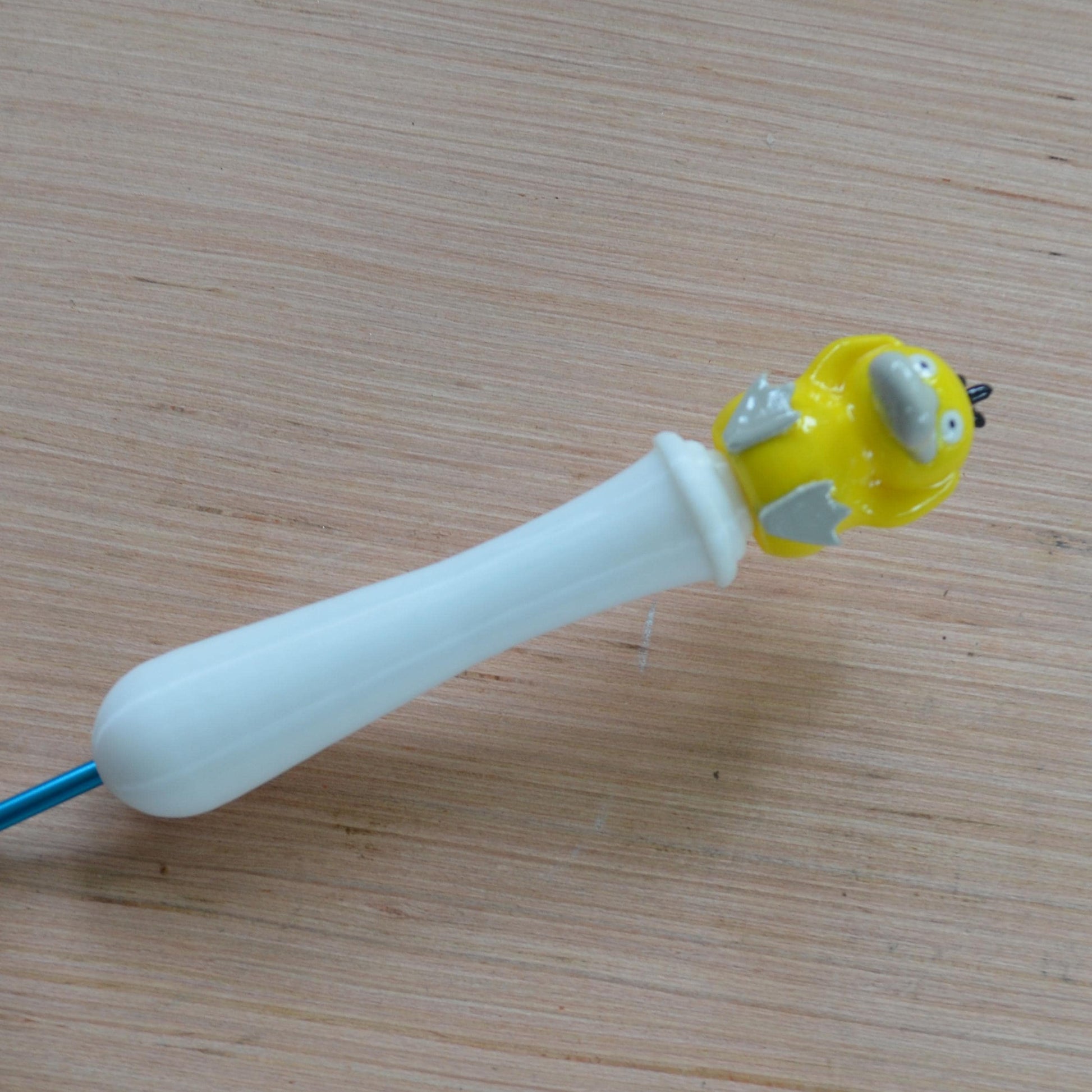 Ergonomic Crochet Hook Handle, Tapered or Inline, Cute Duck, Pain-Relief Crochet Tool for Amigurumi and Plushie Making